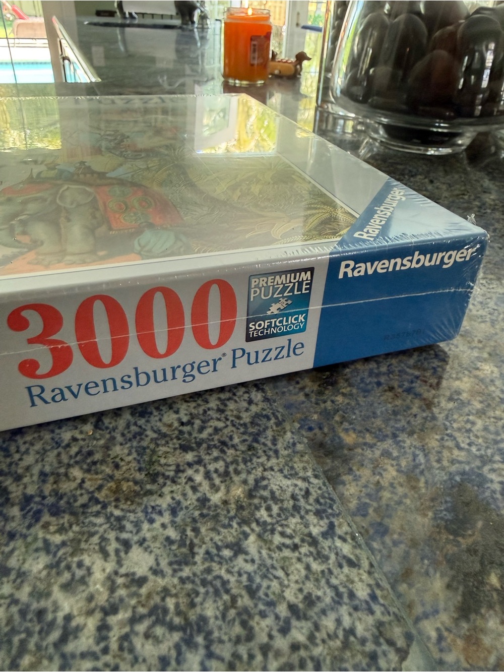 Ravensburger 3000-Piece Illustrated Oceania Scene Puzzle - Multicolor - Picture 3 of 6
